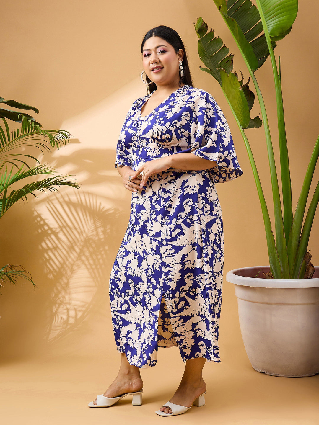 Blue Floral Front Slit Midi Dress-SASSAFRAS Curve