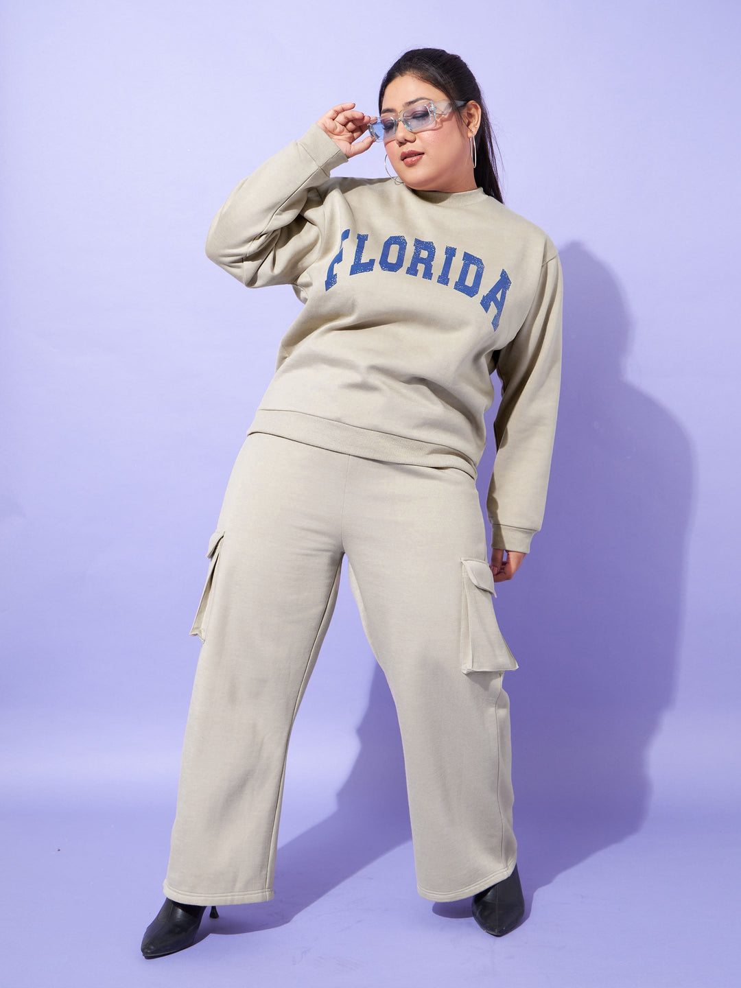 Women Fleece Cargo Track Pants