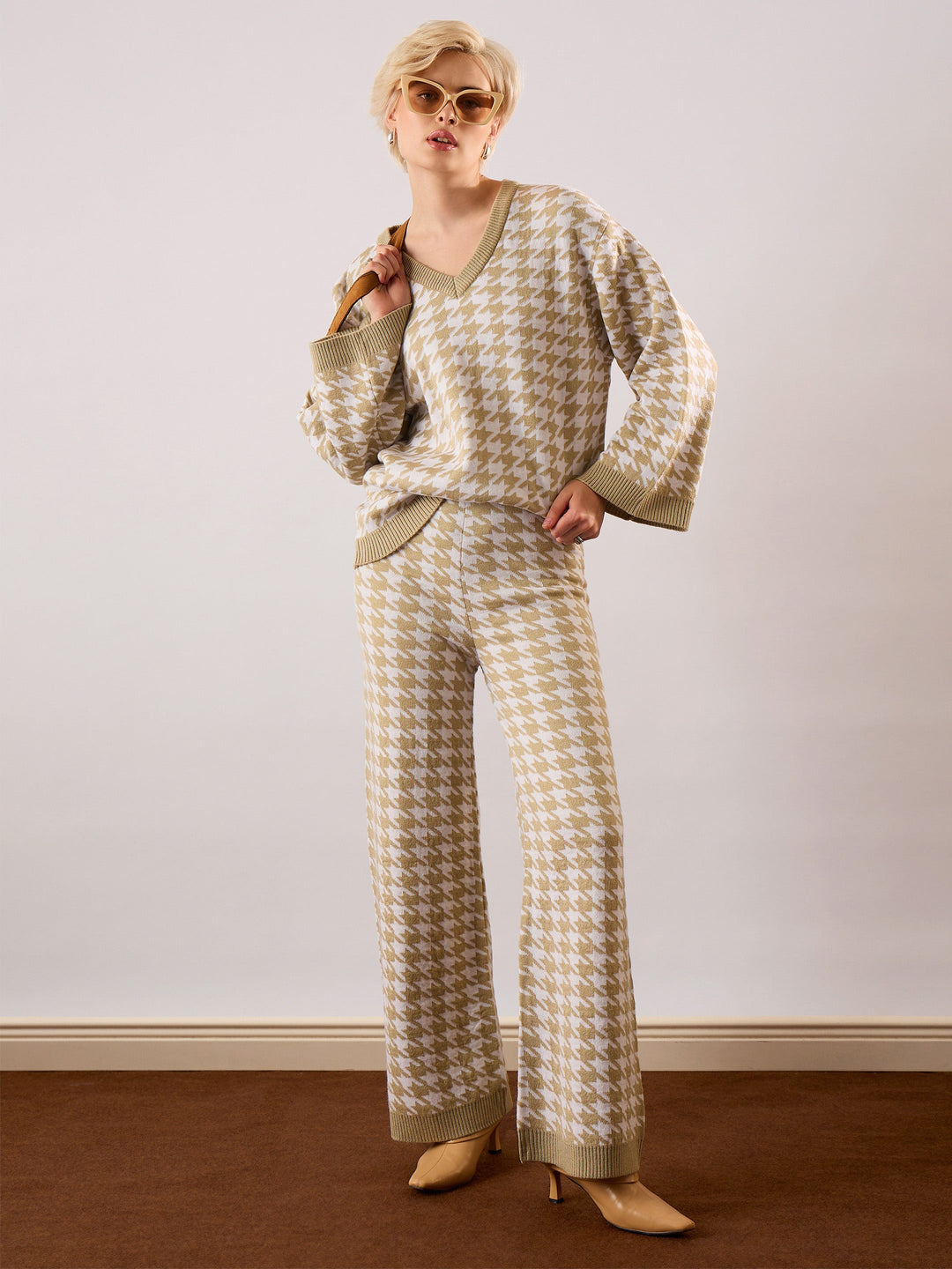 Women's Women Beige & White Houndstooth V-Neck Sweater With Joggers in Wool by Sassafras for wholesale, bulk, supplier, manufacturer and wholesaler buyers from Trendphoria