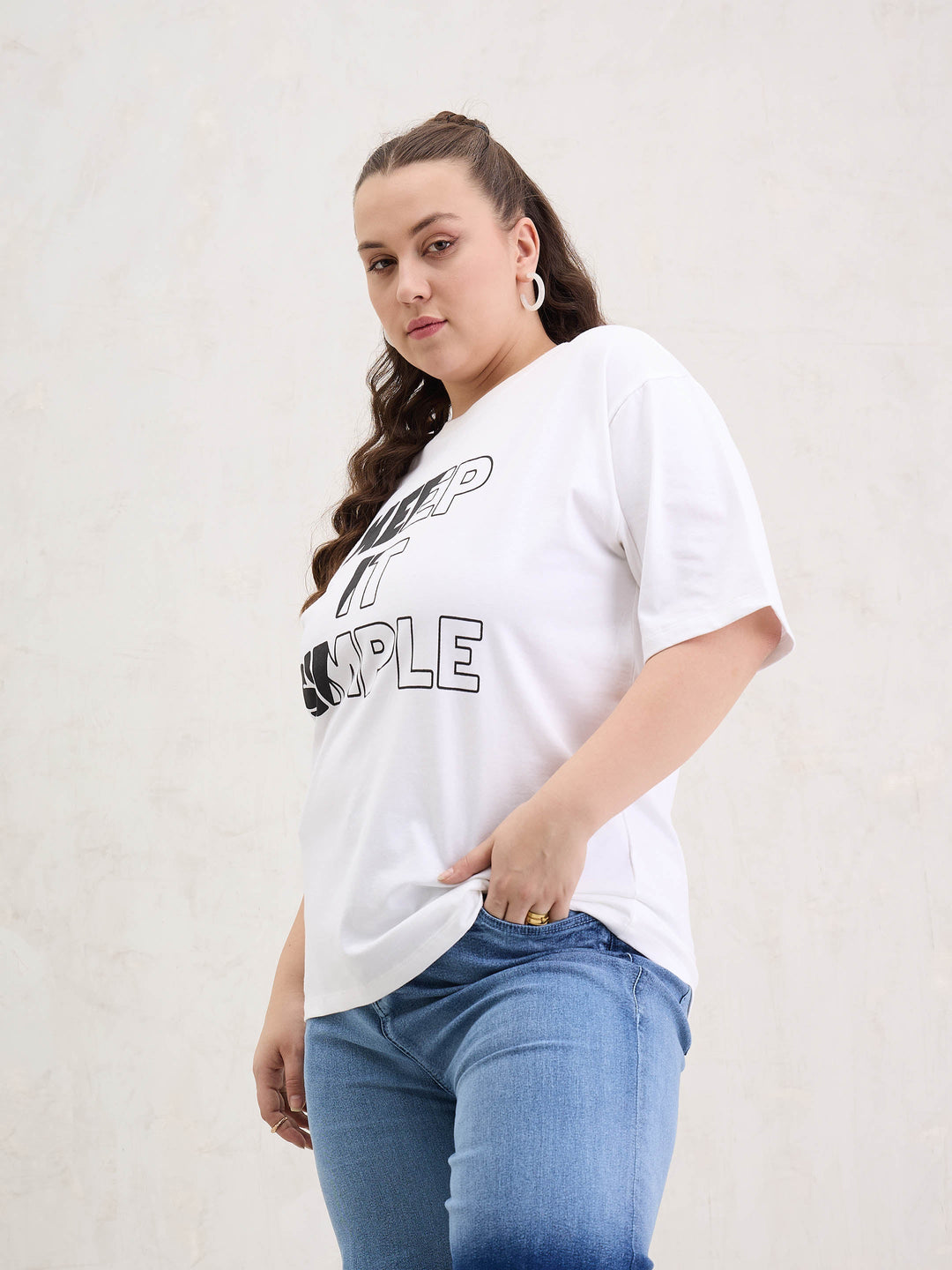 White Graphic Keep It Simple Print T-Shirt-SASSAFRAS Curve