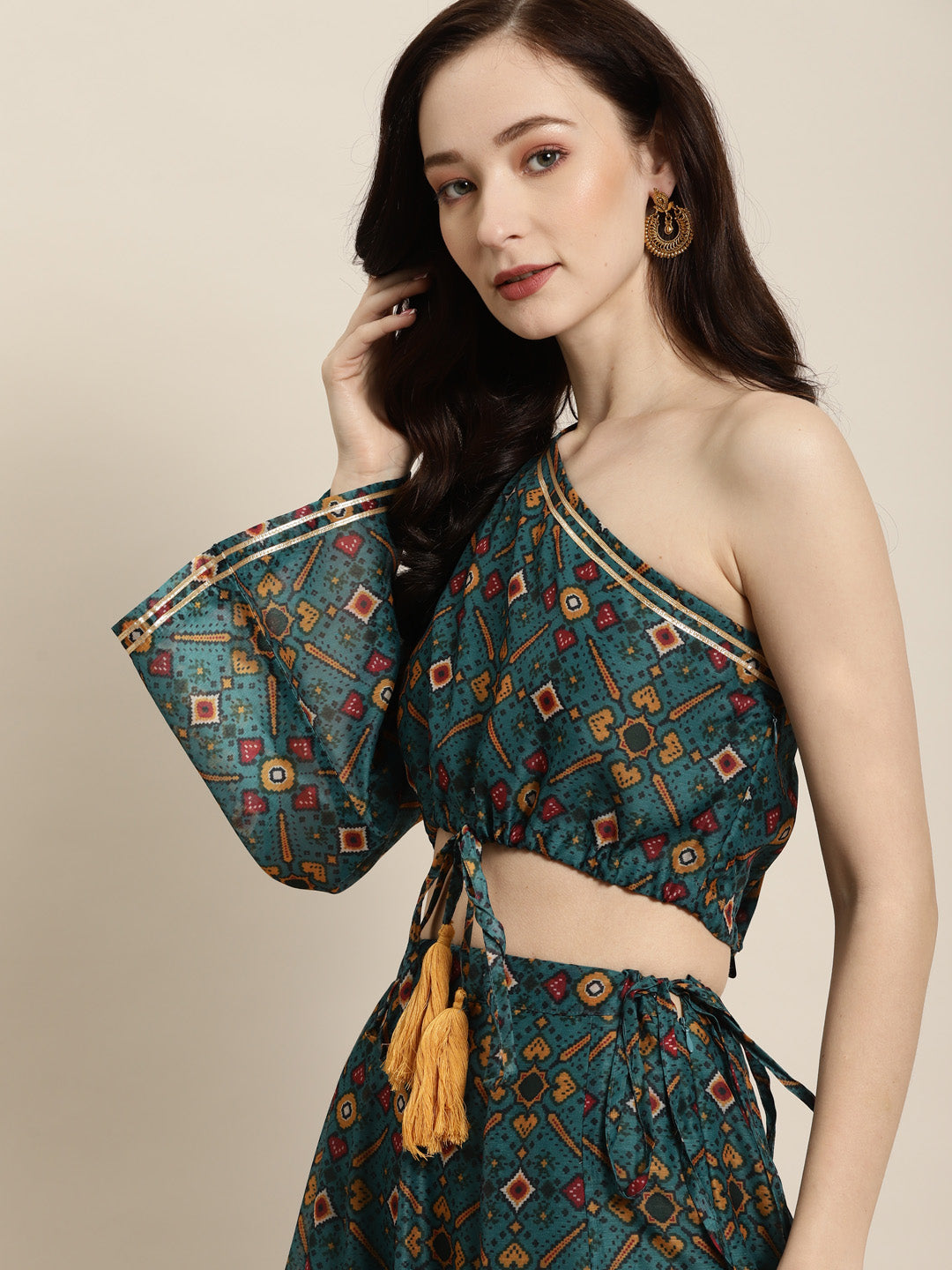 Womenpatola One Shoulder Crop Top